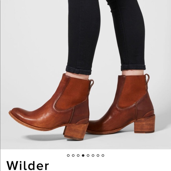 ariat stax studded wedge bootie